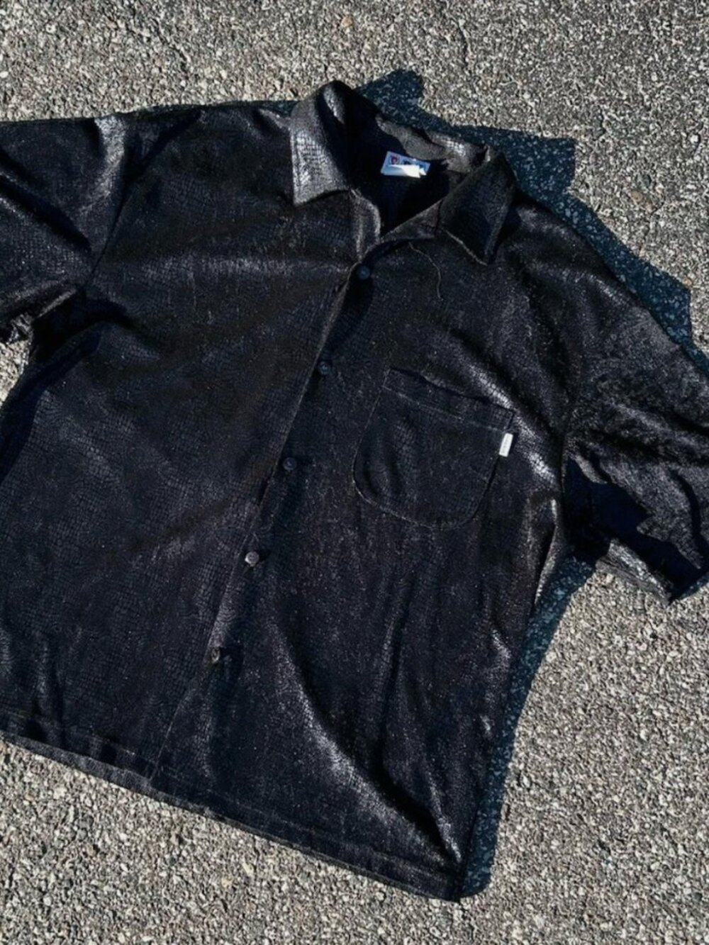 Vintage 90s Black Third Rail Short Sleeve Collared Button Up Shirt Animal Print